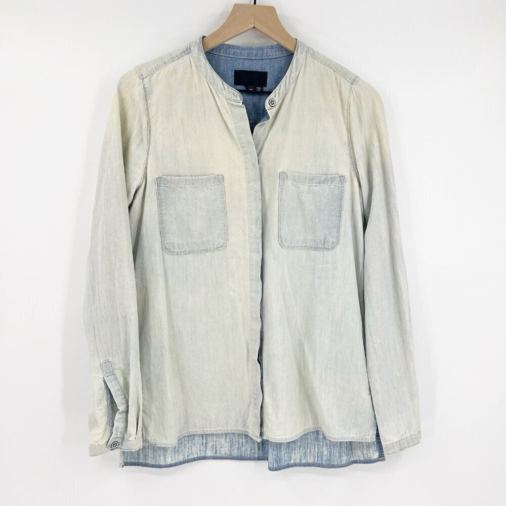 VINCE Blue Chambray Hidden Button Denim Shirt Size XS Mock Neck 2010s style y2k